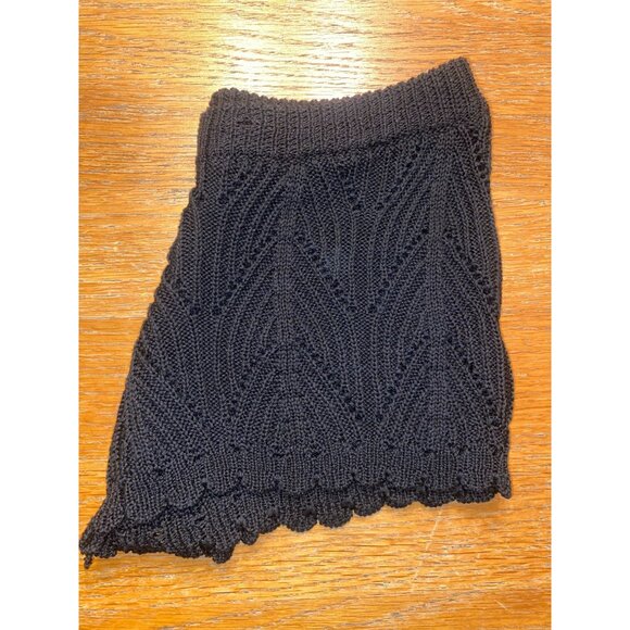 Black Knit Crochet Patterned Womens Shorts - Picture 4 of 4